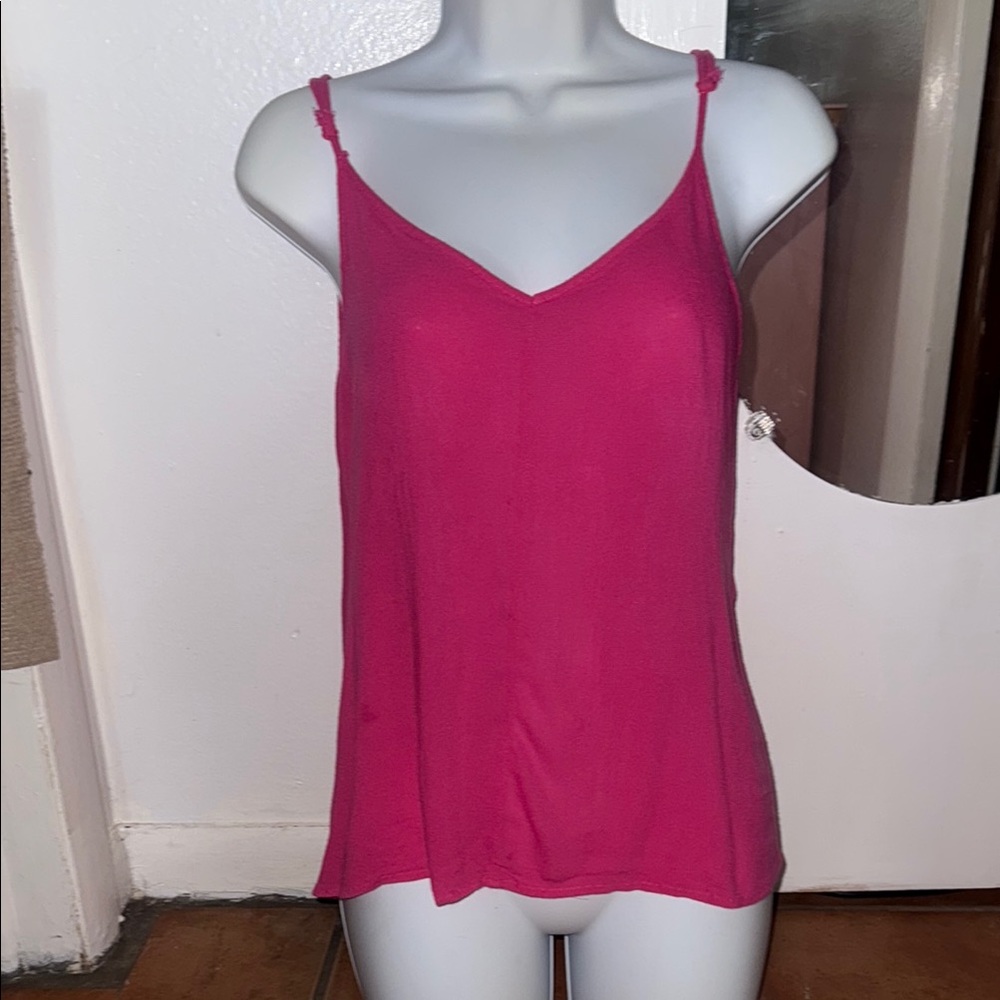 🌸 Liberty Love Pink Crisscross Back Tank | M | Flowy & Feminine